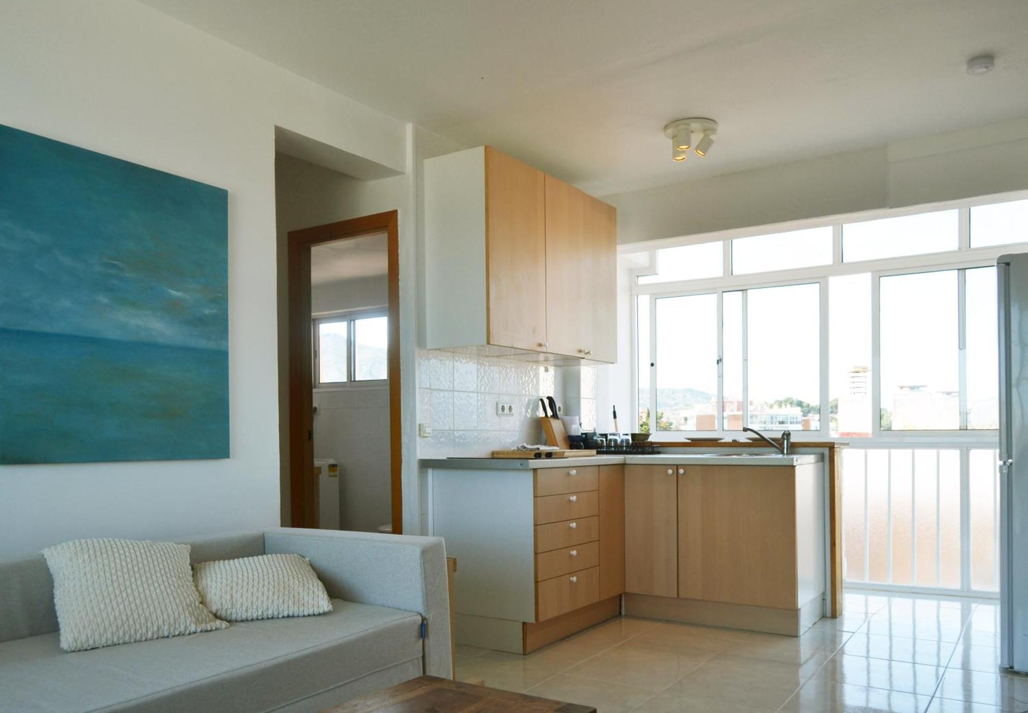 Light-Filled Apartment With Sea Views Torremolinos Exterior photo